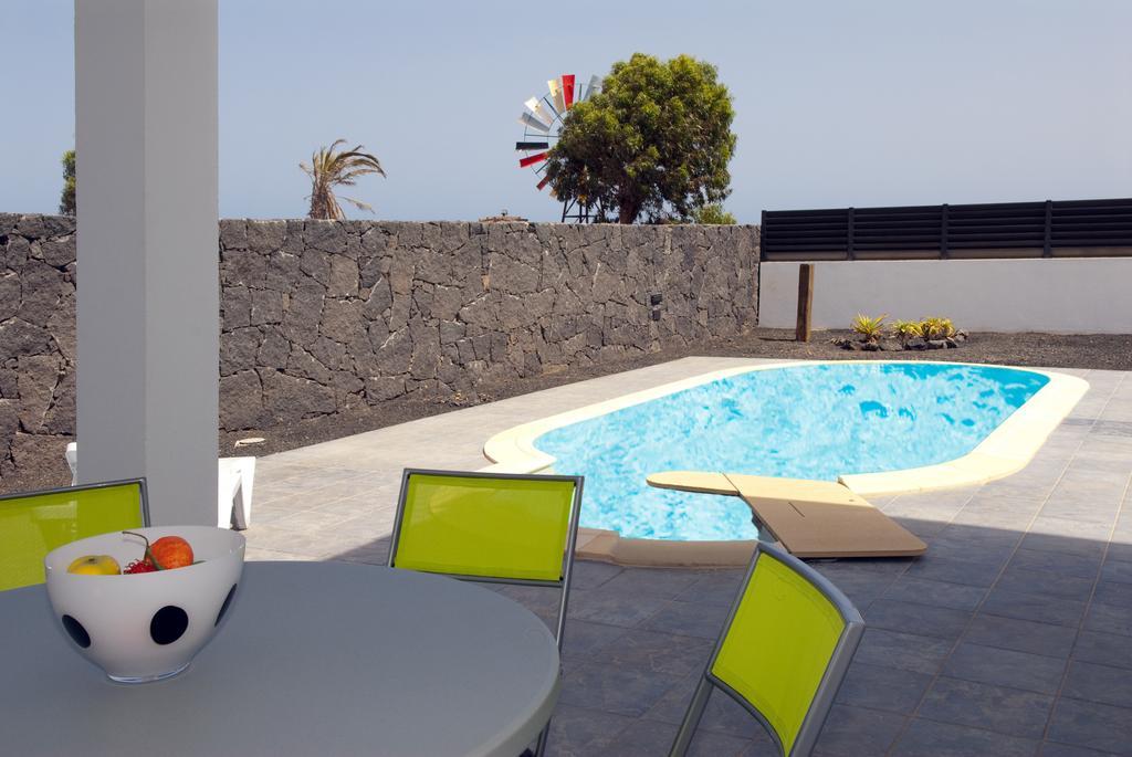 Villas Las Maretas Costa Teguise Eksteriør billede